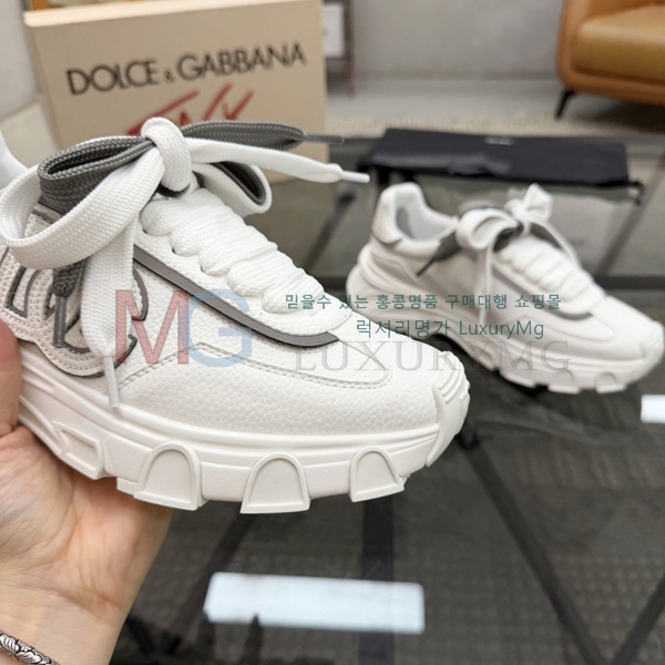 �������� ��ü�ذ��ٳ� ����Ŀ�� DG588021-5