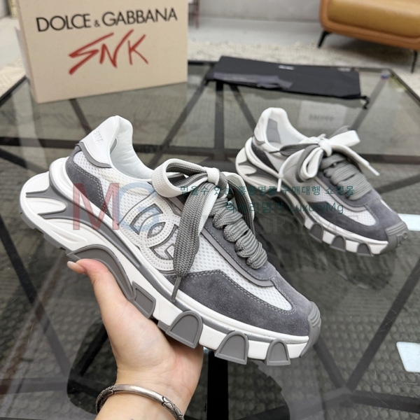 �������� ��ü�ذ��ٳ� ����Ŀ�� DG588021-1