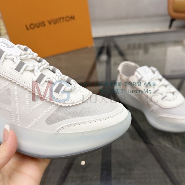 �������� ����*�� �ȭ LV550480-2