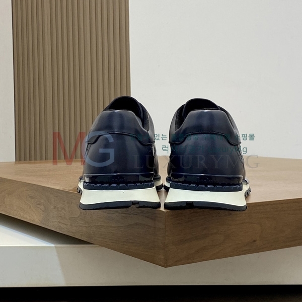 ���� ���ڷ� ��ġ�ڸ� �ȭ BC688111