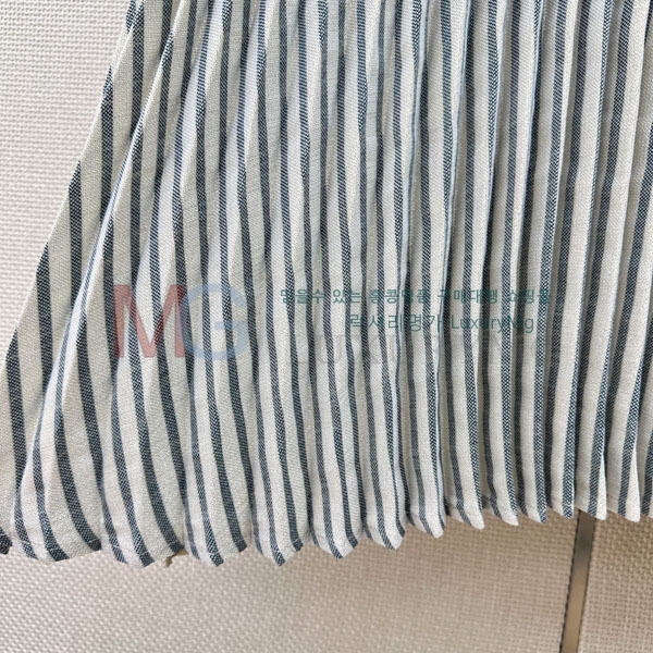 ���� ���ڷ� ��ġ�ڸ� ��ĿƮ BC345025-3