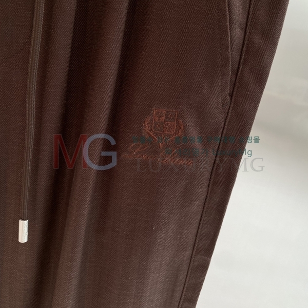 ���� �η��ǾƳ� ���� LP676746-3
