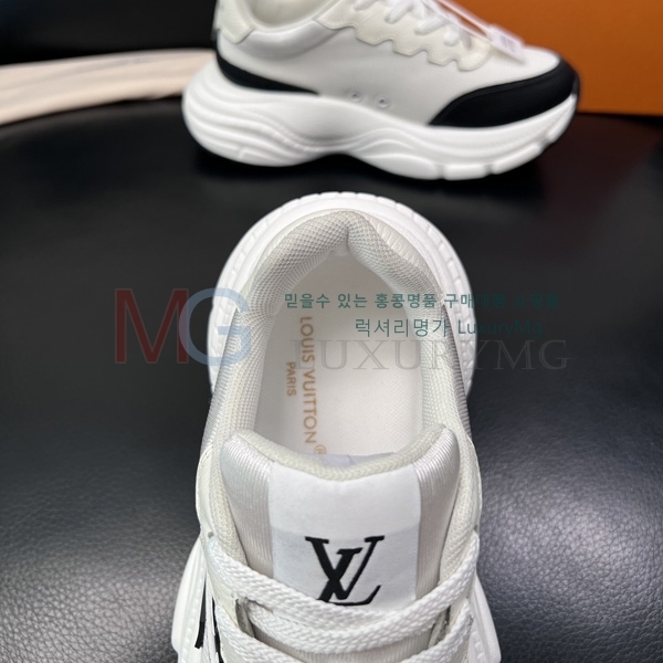 ���� ����*�� �ȭ LV2308890-3