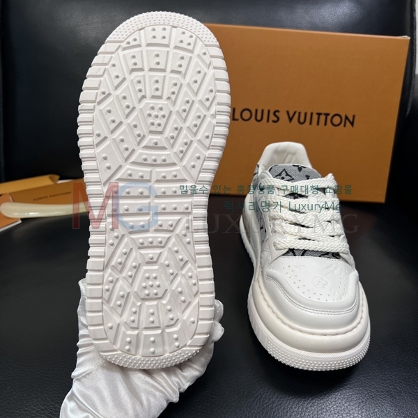 ���� ����*�� �ȭ LV230550