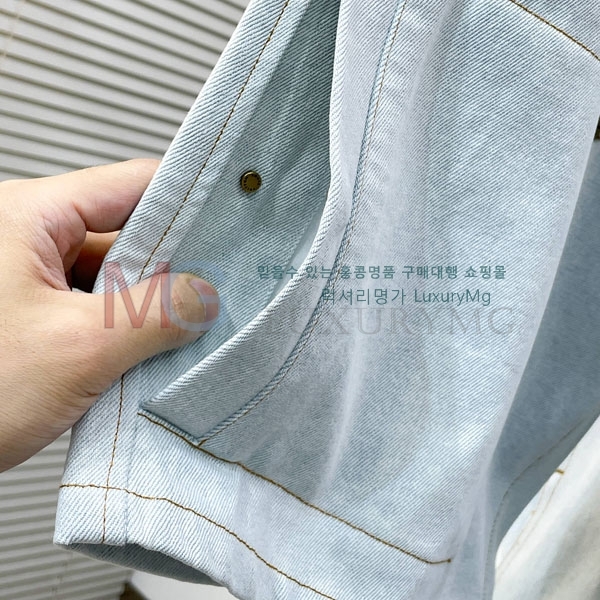 ���� ���̺��� �ݹ��� L28964