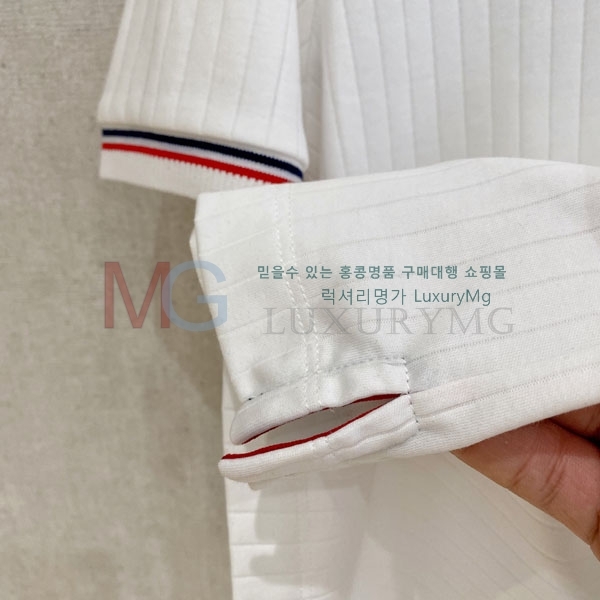 ���� ����� ī�� ����Ƽ TB153677-1