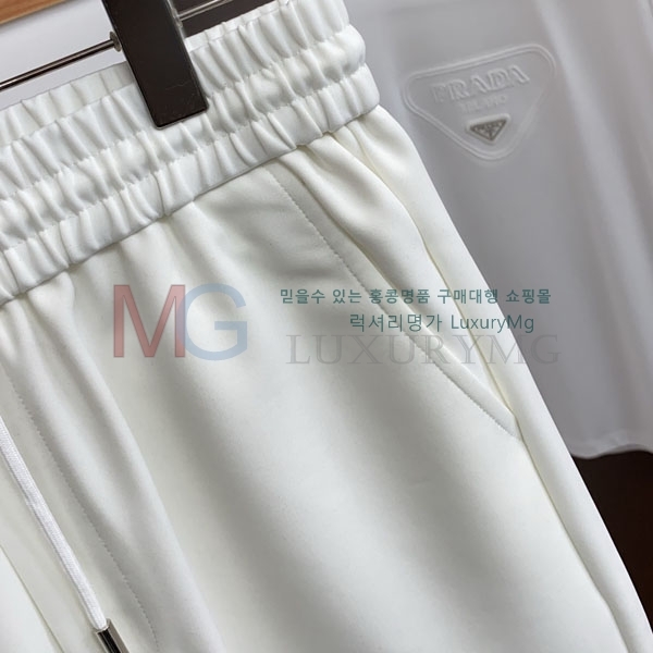 ���� ������ �ݹ��� B48212-2