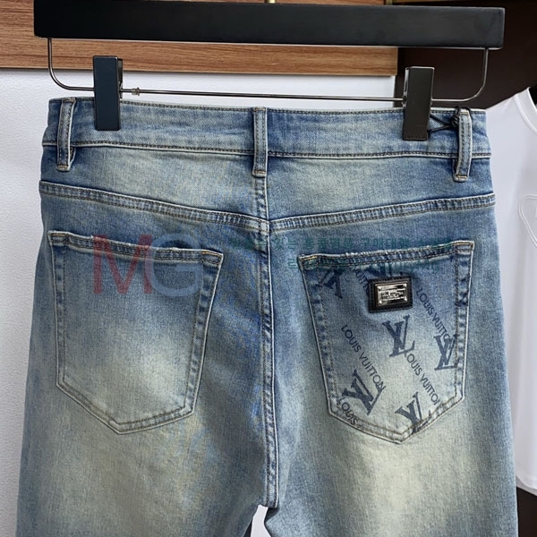 ���� ���̺��� �ݹ��� L28972