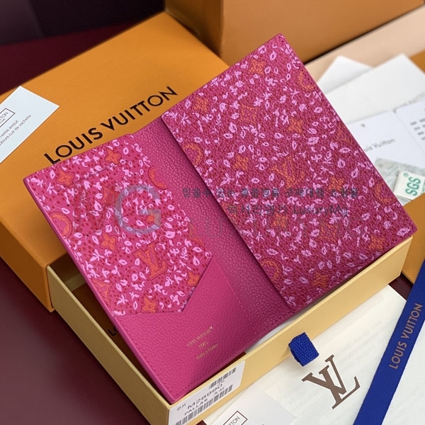 ���̺��� �н���Ʈ Ŀ�� �������� M28990-1