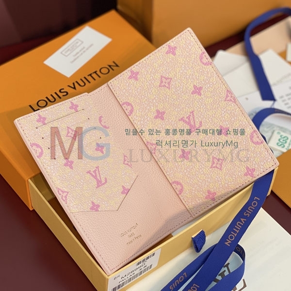 ���̺��� �н���Ʈ Ŀ�� �������� M28990-3
