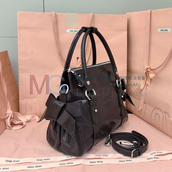 �̿�̿� ���̴� ���� ž �ڵ� �� 5BA327-4