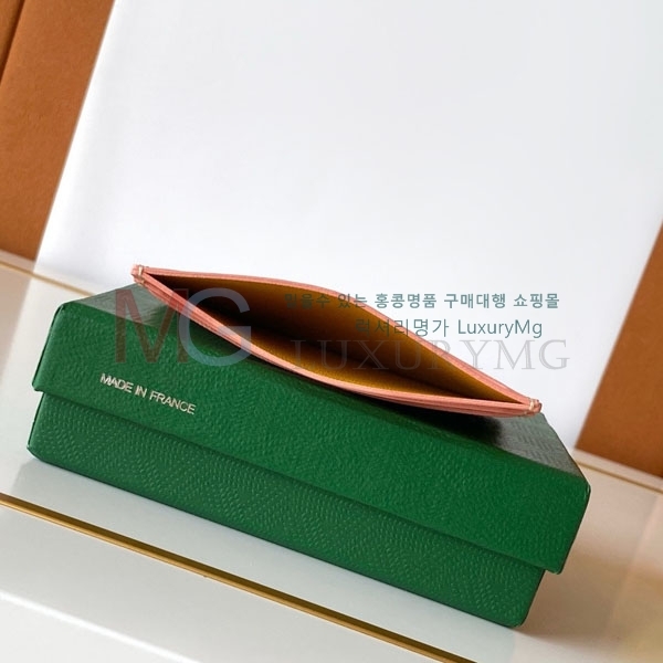  ���ߵ� ī�� Ȧ�� G020500-1