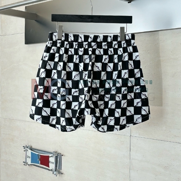���� ũ������ �ݹ��� 23436113