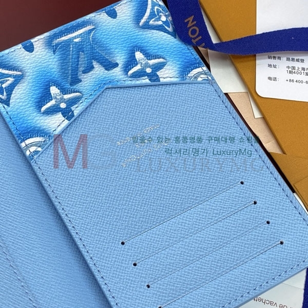 ���̺��� �н���Ʈ Ŀ�� �������� M28595-1