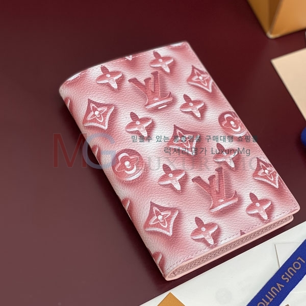 ���̺��� �н���Ʈ Ŀ�� �������� M28595-2