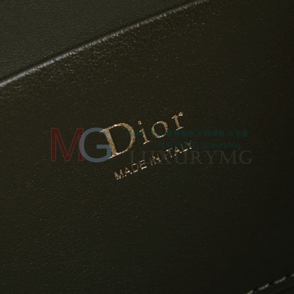 ��� �̴Ϲ� M1538-8