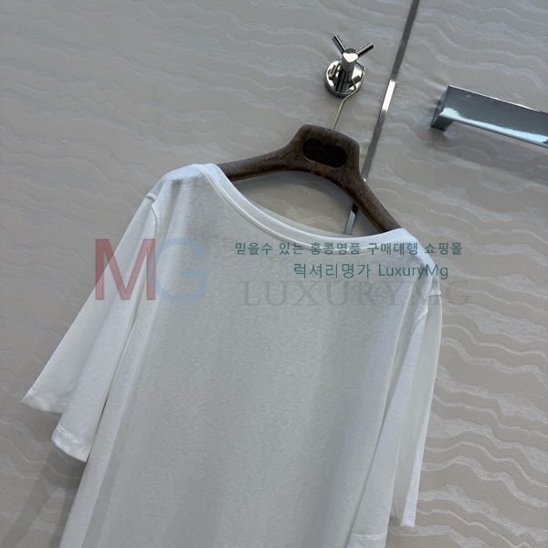 ���� �η�**�� ���� Ƽ���� LP357348-3