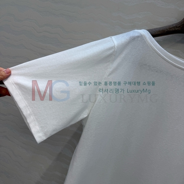 ���� �η�**�� ���� Ƽ���� LP357348-3