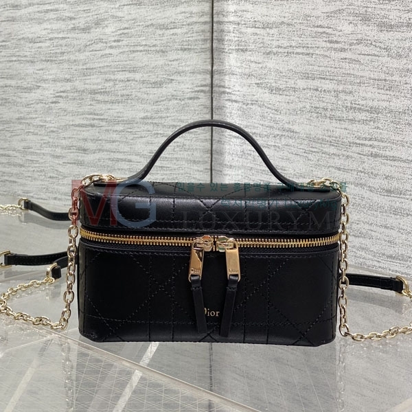 ��� �̴� ����Ƽ�� D565001-1