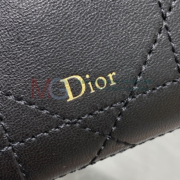 ��� �̴� ����Ƽ�� D565001-1
