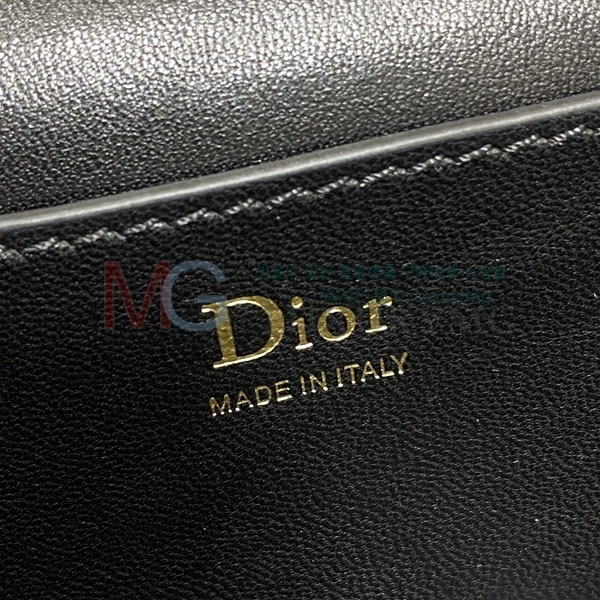 ��� �̴� ����Ƽ�� D565001-1