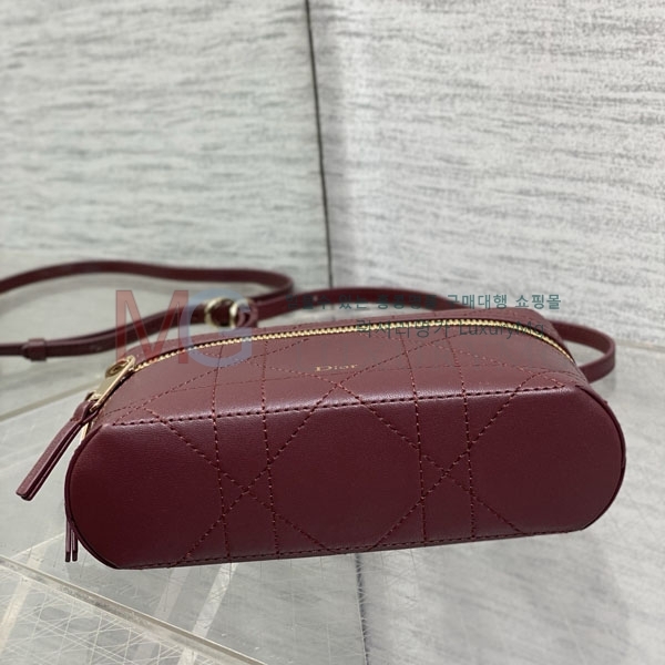 ��� �̴� ����Ƽ�� D565001-4