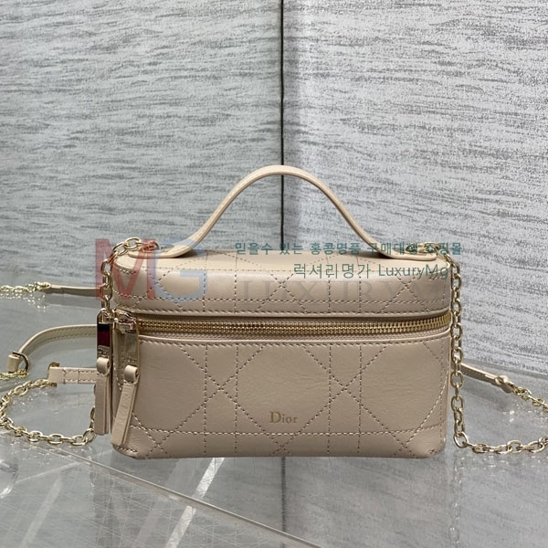 ��� �̴� ����Ƽ�� D565001-5