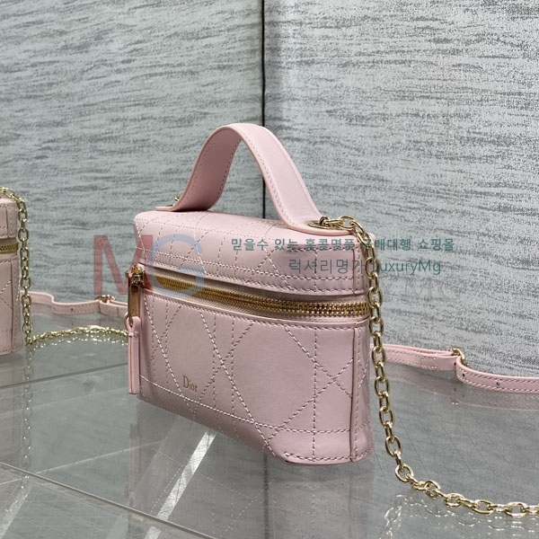 ��� �̴� ����Ƽ�� D565001-6