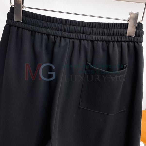���� ũ������ �ݹ��� 23436116
