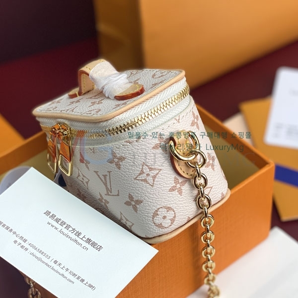 ���̺��� ����ũ�� ����Ƽ ���̽� M03812-1
