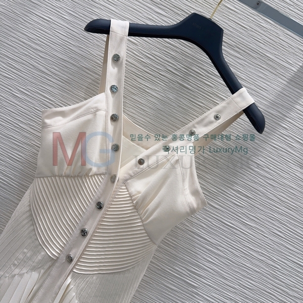 ���� ���̺��� ���ǽ� LV5350367-1