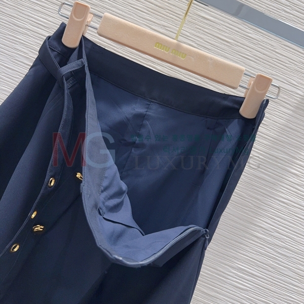 ���� �̿�̿� ��ĿƮ MU335688-10