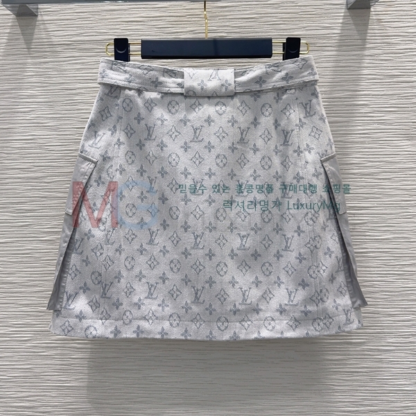 ���� ���̺��� ��ĿƮ LV4464747-1