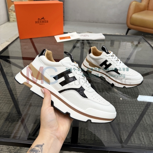 ���� �����޽� �ȭ HR906552