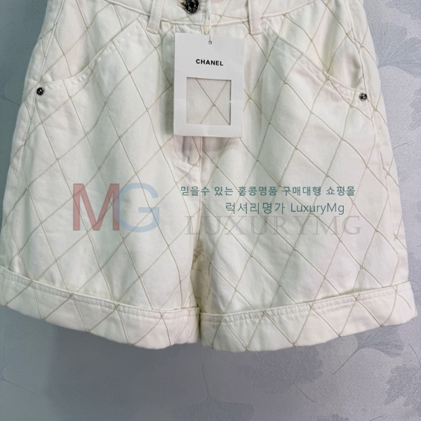 ���� ��* ���� ���� CH4306769-9