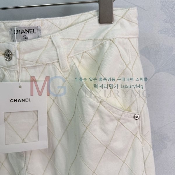 ���� ��* ���� ���� CH4306769-8