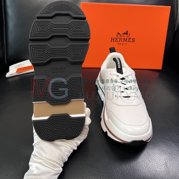 ���� �����޽� �ȭ HR925580-3