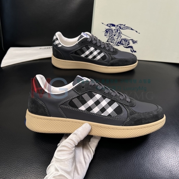 ���� ������ �ȭ BY8890571-2