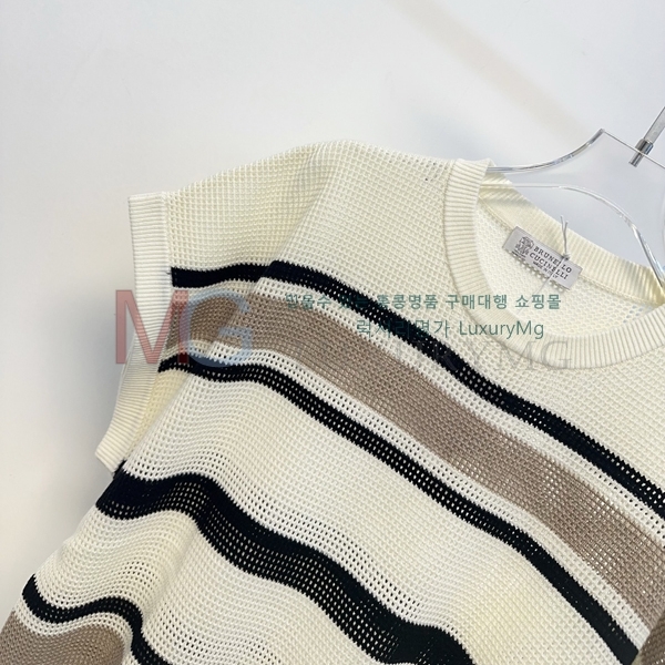���� ���ڷ� ��ġ�ڸ� ���� Ƽ���� BC2346477-2