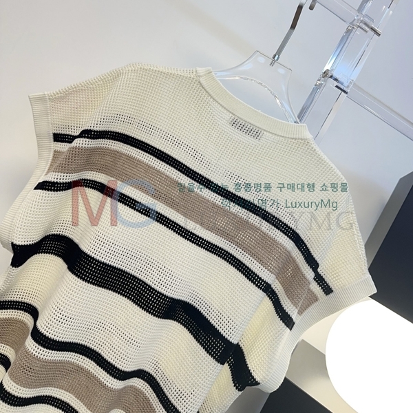 ���� ���ڷ� ��ġ�ڸ� ���� Ƽ���� BC2346477-2