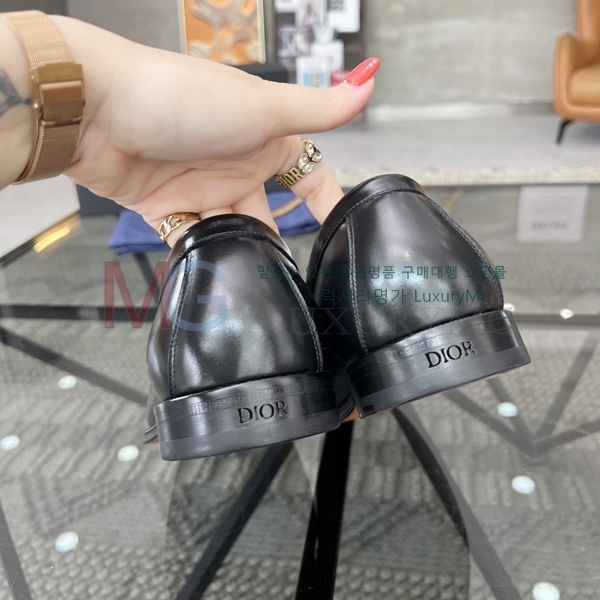 ���� ��� ���� P0699045-1