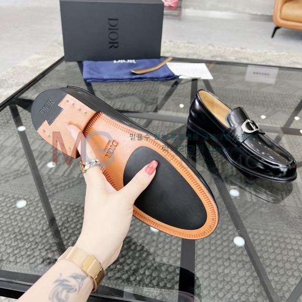 ���� ��� ���� P0699045