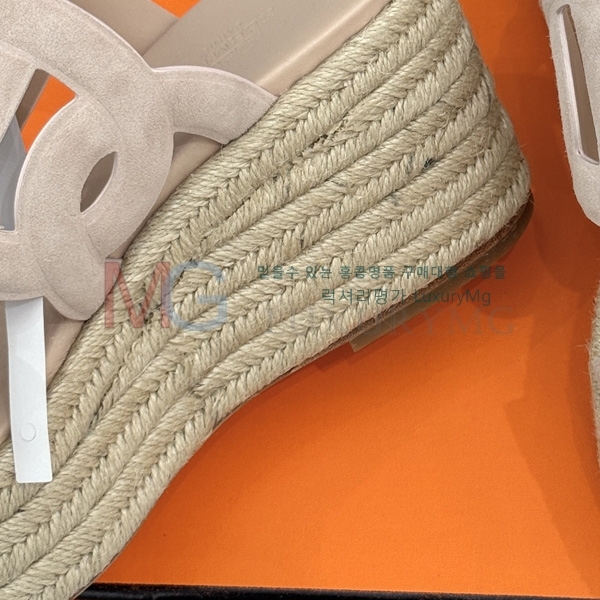 ����*�� ��� ���� HE4833027-1