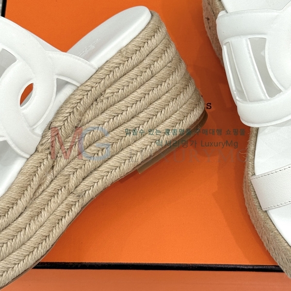 ����*�� ��� ���� HE4833027-4
