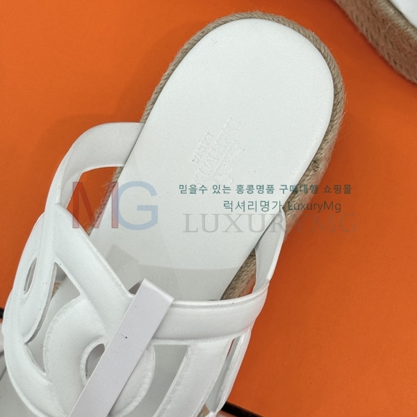 ����*�� ��� ���� HE4833027-4