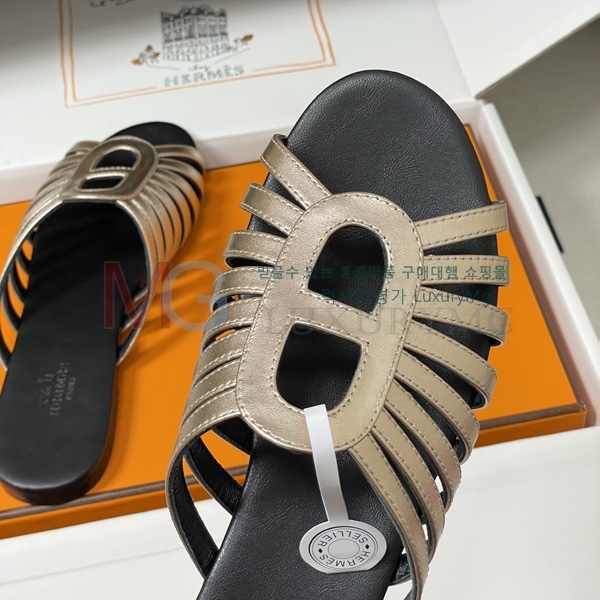 ����*�� ���� HE422506-3
