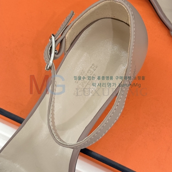 ����*�� ������ ���� HE488703-4