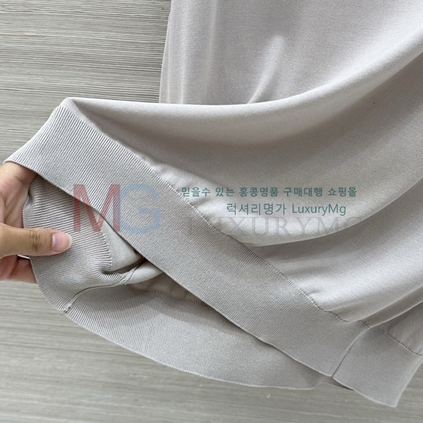 ���� ���ڷ� ��ġ�ڸ� ���� Ƽ���� BC5443780-94