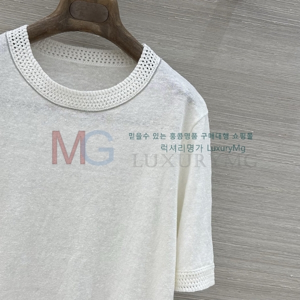 ���� ���ڷ� ��ġ�ڸ� ���� Ƽ���� BC23053-9
