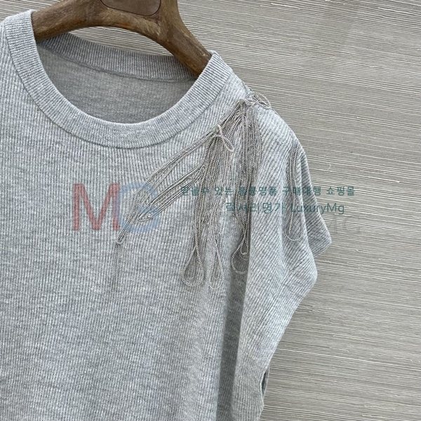 ���� ���ڷ� ��ġ�ڸ� ���� Ƽ���� BC23053-5
